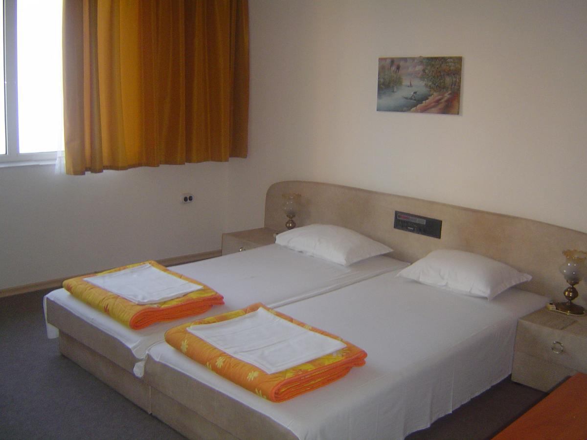 Guest House Dimovi سوزوبول المظهر الخارجي الصورة